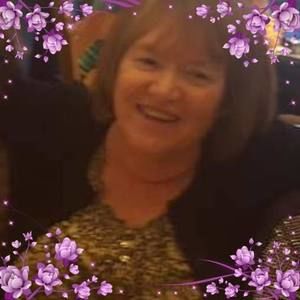 Meet your Posher, Joni